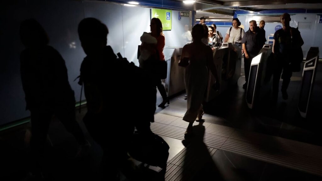 Spain, Portugal Hit by Sweeping Blackout